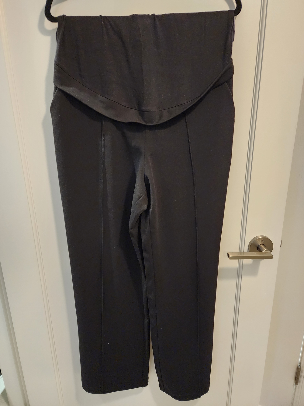 H&M Maternity Mama Black Straight Leg Pants